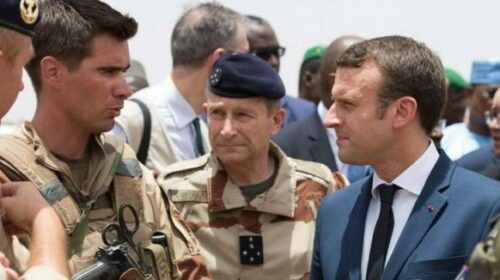E.Macron au Mali rencontre les militaires de Barkhane e1632493558569 Europe de la Défense