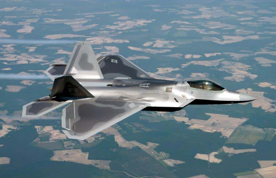 F22 Raptor Analyses Défense | Aviation de chasse | Budgets des armées et effort de Défense
