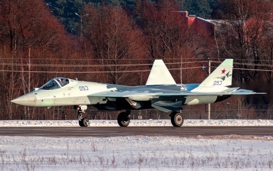 Su57 dedié au drone de combat Okhotnik Su70