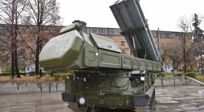 Le systeme de defense anti aerienne a moyenne portee BUK M3 est en service dans les forces russes depuis 2017 Défense antiaérienne | Archives | Défense anti-missile