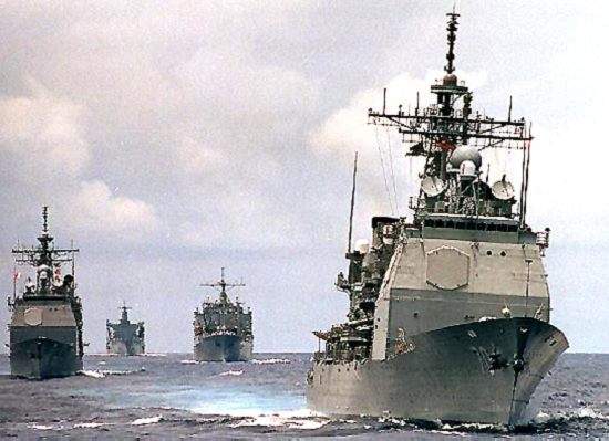 Les croiseurs Aegis de la classe Ticonderoga de lUS Navy verront leur vie operationelle etendue dans lattente dun remplacant Analyses Défense | Budgets des armées et effort de Défense | Etats-Unis