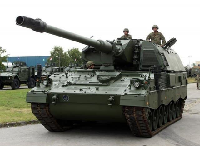 PZH 2000 croatia Defense News | Germany | Artillery 