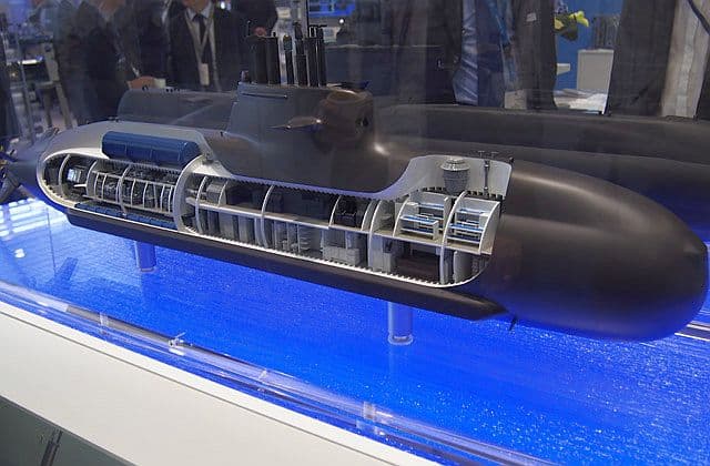Maquette du sous marin Type 212 CD co developpe par lAllemagne et la Norvege Air Independant Propulsion AIP | Analyses Défense | Contrats et Appels d'offre Défense