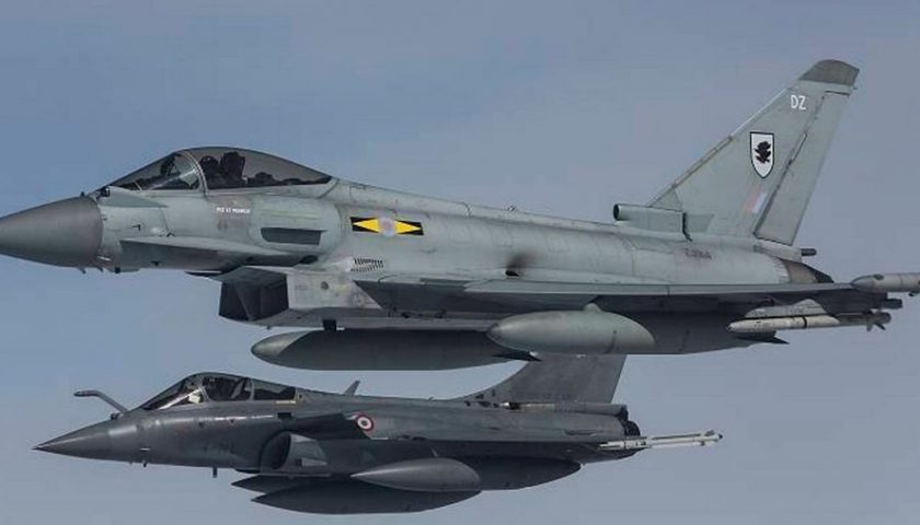 Rafale Typhoon Actualités Défense | Aviation de chasse | Budgets des armées et effort de Défense