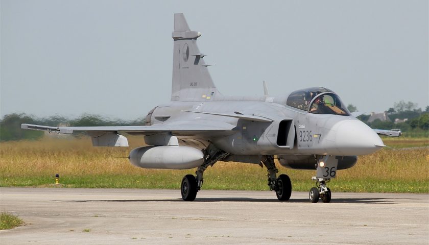 Gripen JAS39 Czechoslovakia Defense News | Fighter aircraft | Armed Forces Budgets and Defense Efforts 