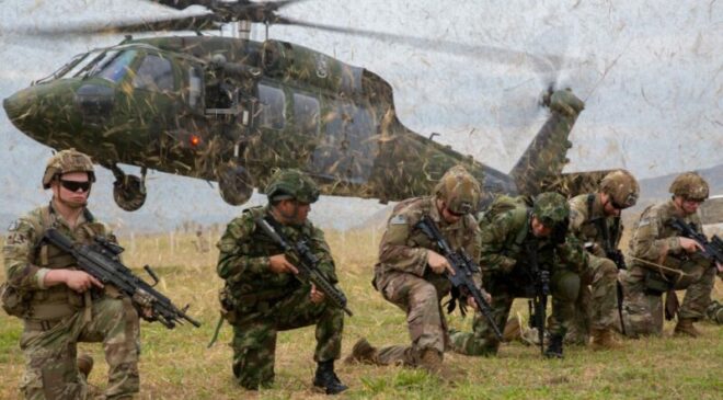 colombia US e1652281783268 Analyses Défense | Budgets des armées et effort de Défense | Equipements de Défense d'occasion