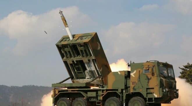 The South Korean K239 Chunmoo is an alternative to the American HIMARS