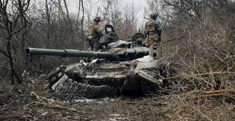 T-72 russe détruit en Ukraine