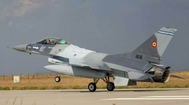 F-16 Roumanie