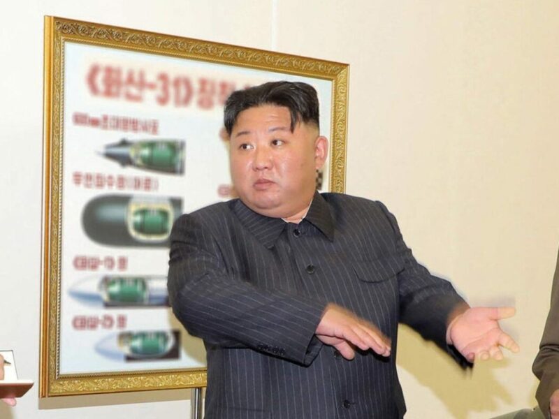 Miniature nuclear Warhead North Korea Kim Jong un 1 e1680099655157