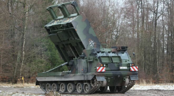 5 raketometov PULS, ktoré získa Bundeswehr prostredníctvom holandskej obchodnej dohody, nahradí 5 M270 MARS 2 odoslaných na Ukrajinu.