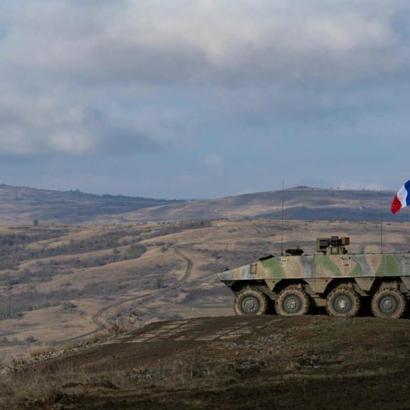VBCI Roumanie Analyses Défense | Budgets des armées et effort de Défense | Conflit dans le Donbass