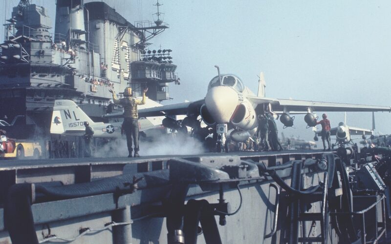 Les A-6 étaient employés pour larguer des mines navales durant la guerre du Vietnam