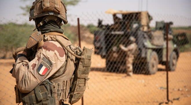 ¿Se enfrenta el ejército francés a un cataclismo con la retirada de África?