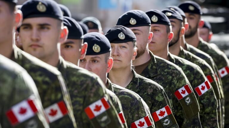 Le budget des armées canadiennes pourrait être privé d’un milliard de dollars en 2024.