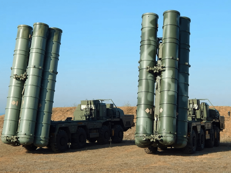 Le S-500 Prométhée russe serait capable d’intercepter des missiles hypersoniques